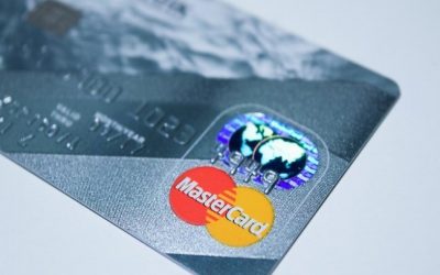 The Pros and Cons of Using a Debit Card